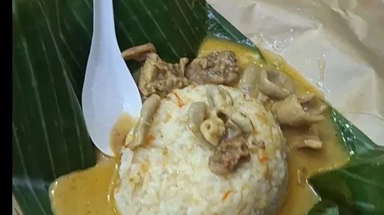 Gulai Kambing, Menu Spesial Ramadan di Masjid Kauman