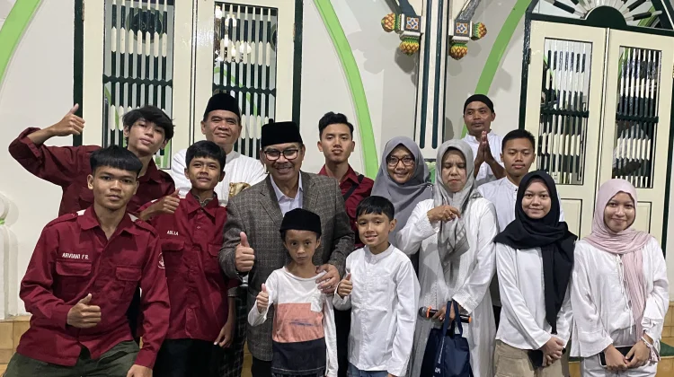 Safari Tarawih, Wali Kota Yogyakarta Kunjungi Masjid Bersejarah Margo Yuwono