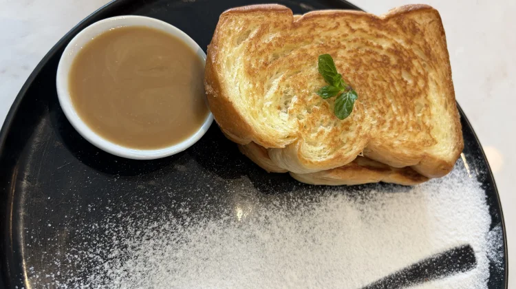 Srikaya Toast, Manis Lembut yang Menghangatkan