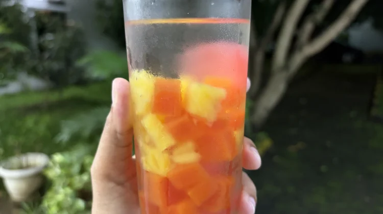 Ramadan dengan Es Buah Koktail Jadul, Primadona Meja Buka Puasa