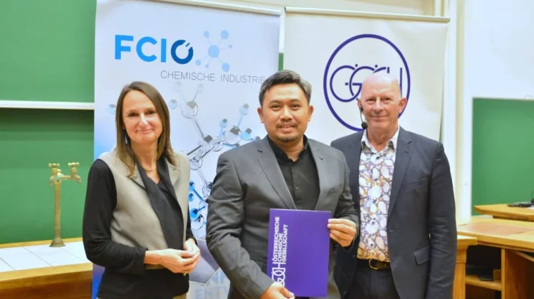 Kembangkan Inovasi Nanoteknologi Lipida, Dosen UGM Raih Penghargaan dari Austria