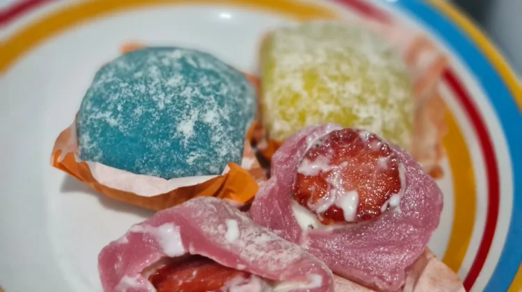 Daifuku Mochi Stroberi, Kenyal Manis dengan Sensasi Segar