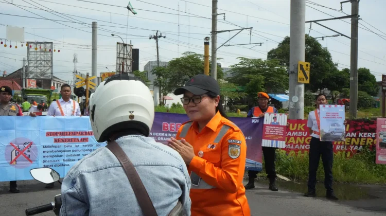 Daop 6 Yogyakarta Sosialisasikan Keselamatan di Berbagai Perlintasan Sebidang