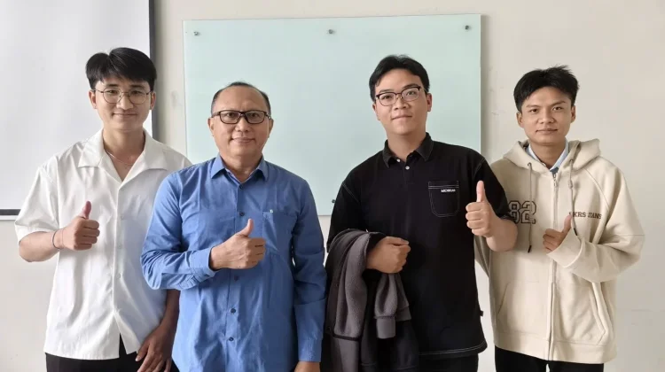 Tiga Mahasiswa asal Vietnam Belajar di Fapet UGM