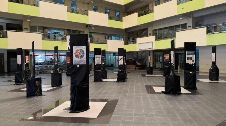 Pameran Poster di Fakultas Teologi Universitas Kristen Duta Wacana