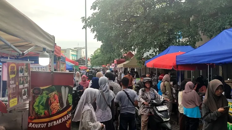 Berburu Aneka Takjil Lezat di Pasar Bantul