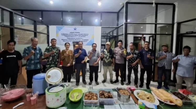 Kegiatan Buka Bersama  Bhabinkamtibmas Kelurahan Pakuncen
