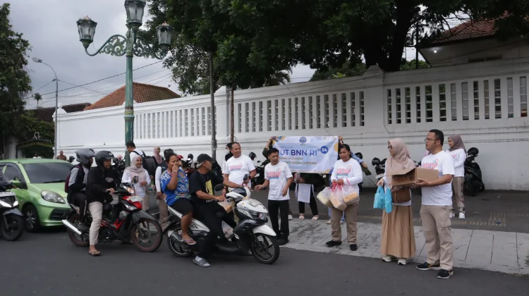 HUT BNN ke-24: Berbagi Takjil, Menebar Harapan Demi Yogyakarta Bersinar