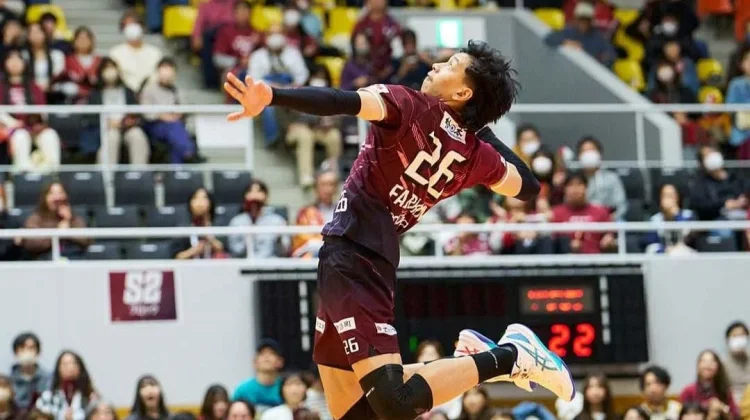 Hiroshima Thunders dan Nippon Steel Sakai Blazers Bersaing Ketat