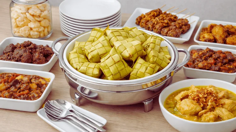 Bijak dalam Menikmati Sajian Hidangan Lebaran