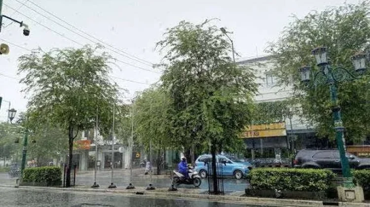 Hujan Berpotensi Mengguyur Lebaran Pertama di DIY