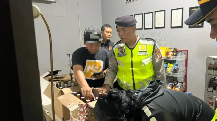 Polres Bantul Sita Puluhan Botol Miras Ilegal di Wilayah Sabdodadi