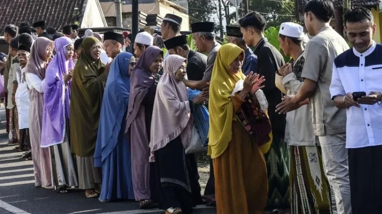 Jejak Tradisi Lebaran di Indonesia