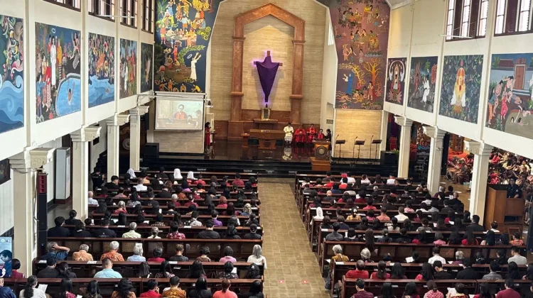 Malam Paskah, Gereja Santo Antonius Kotabaru Siap Layani Ribuan Jemaat