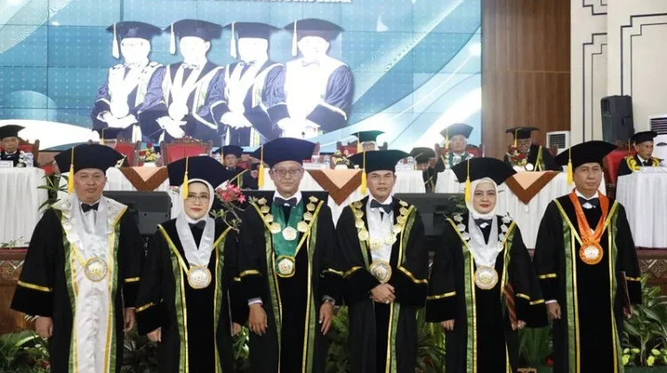 Perkokoh Posisi Kampus Unggul, Hadir 4 Guru Besar Baru di UPN Yogyakarta