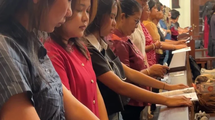 Kebangkitan-Nya Sumber Pengharapan Menjadi Tema Paskah Gereja Santo Antonius