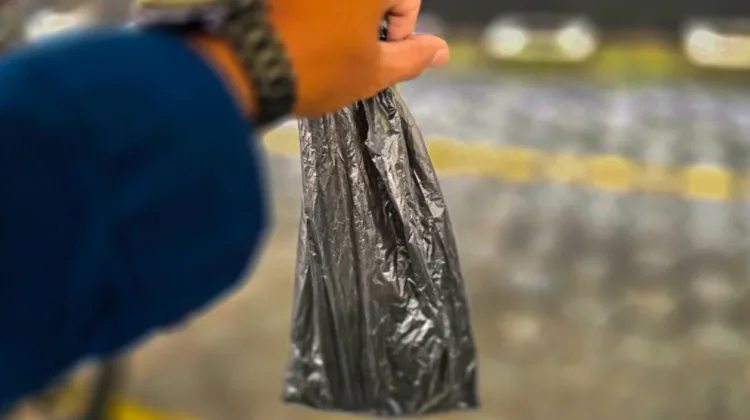 Harga Kantong Plastik Melejit, Pedagang Pasar Tradisional Kampanye Tas Belanja