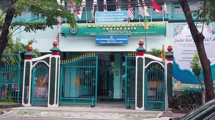 Viral Siswa SMA Dilengserkan dari Ketua OSIS usai Kritik MBG, Ini Kronologinya