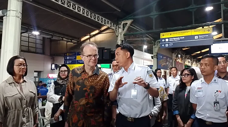 Dubes Inggris Dukung Mobilitas Kota lewat Proyek Penataan Kawasan Transportasi