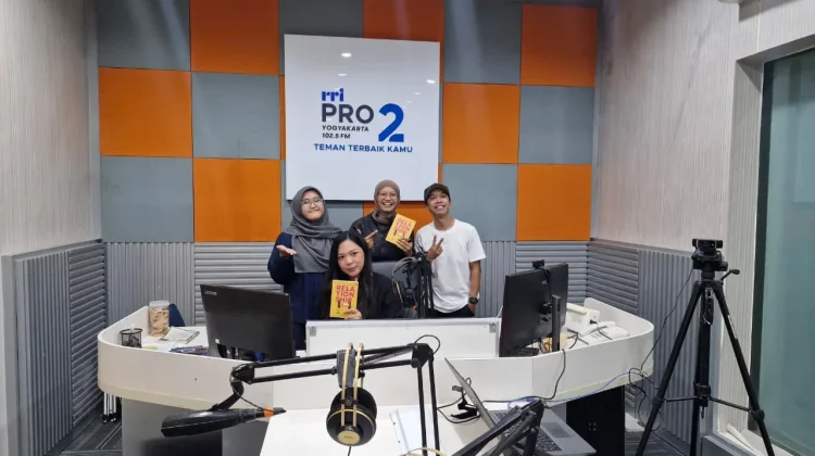 Buku Relationship Is (Not) Scary Resmi Diluncurkan