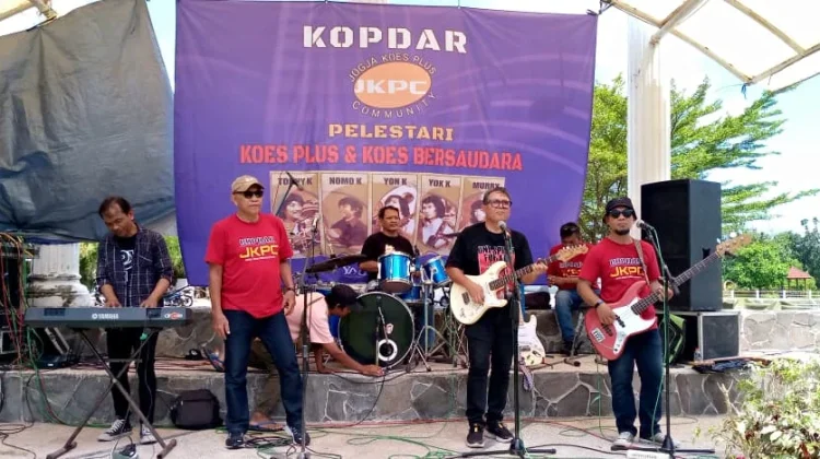 Kopdar CKPC Kedua Perkuat Silaturahmi Komunitas Penggemar KoesPlus