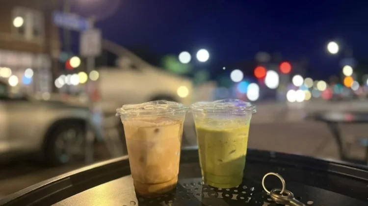 Kopi Susu Premium Street Coffee Kobar Laris Manis