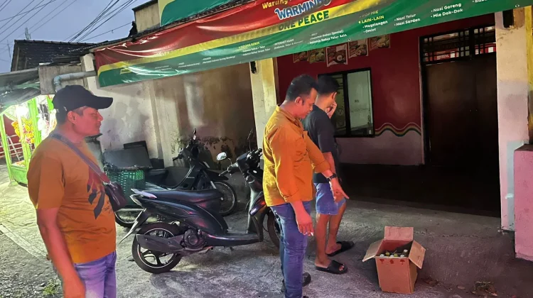 Komitmen Berantas Miras Ilegal, Polsek Sewon Sita Belasan Botol Miras