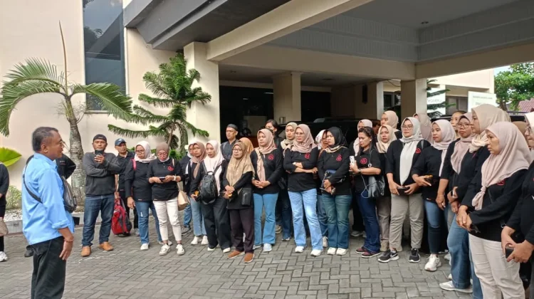 Karyawan PT MTG Mediasi di Disnaker, Tuntut Besaran Pesangon Sesuai PKB