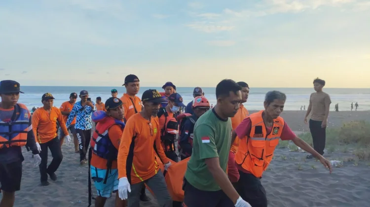 Remaja Hilang Kala Berselancar di Pantai Parangtritis Ditemukan Tewas