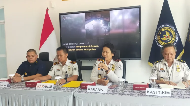 Dua Warga Negara Kolombia Diamankan karena Salah Gunakan Izin Tinggal