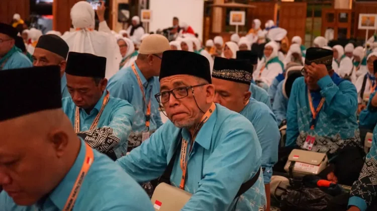 Calon Jemaah Haji Kulon Progo Diberangkatkan menuju Embarkasi