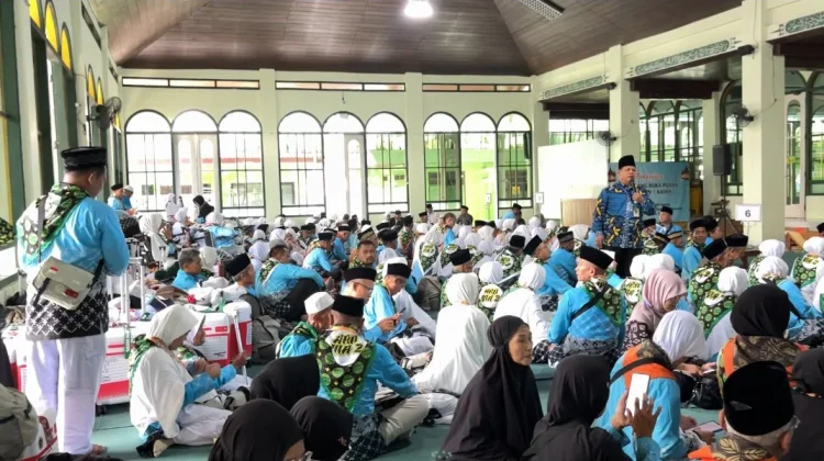 Sebanyak 354 Jemaah Calon Haji Sleman Kloter II Bertolak ke Tanah Suci