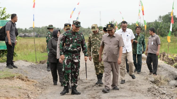 Pembangunan Talud hingga Sosialisasi Kamtibmas Jadi Sasaran TMMD di Sleman