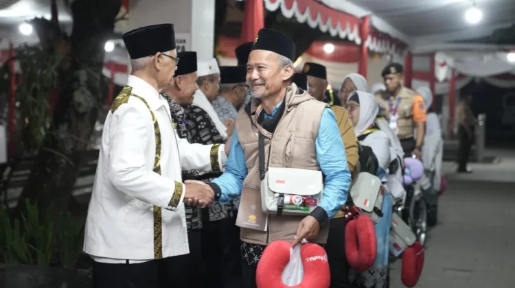 Sebanyak 354 Jamaah Haji Sleman Kloter 3 Berangkat menuju Embarkasi YIA