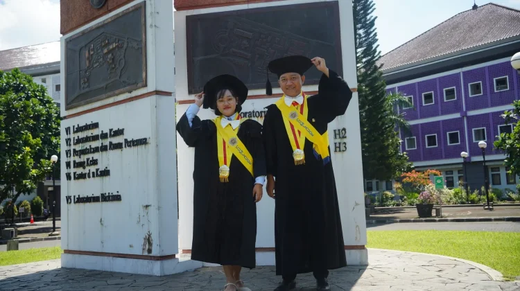 Tiga Mahasiswa Asing UGM Raih Capaian Gemilang