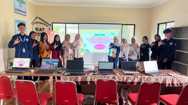 Mahasiswa UNY Dorong Digitalisasi Perpustakaan Desa Berbasis Web di Magelang