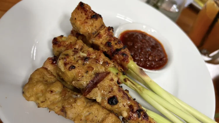 Cita Rasa Menarik dari Sate Lilit Bali