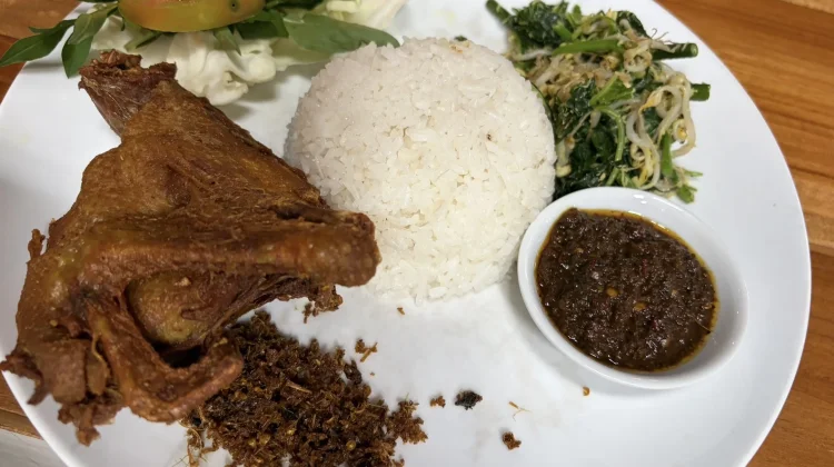 Rahasia Bebek Goreng yang Gurih agar Tak Amis