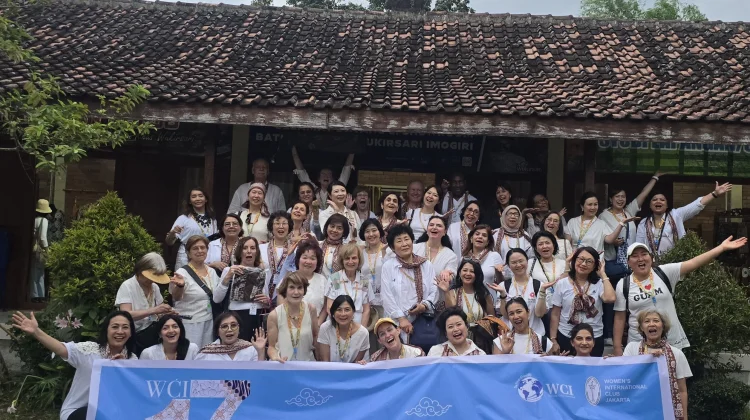 Delegasi WCI Biennial Conference Telusuri Warisan Budaya Kampung Batik Giriloyo