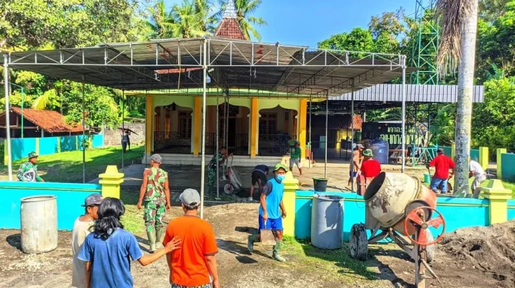 Agar Lebih Nyaman dipakai Beribadah, Dua Masjid di Sidorejo di Renovasi