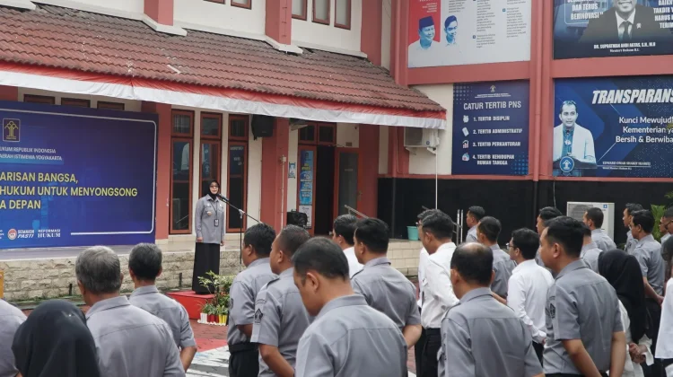 Pakai Rumus Matematika, Evy Setyowati Motivasi Pegawai Kemenkum DIY