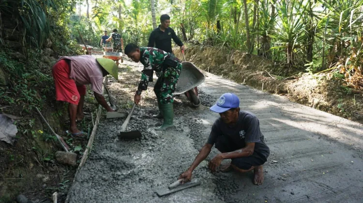TNI dan Masyarakat Bersatu Padu Selesaikan Program TMMD Reguler TA 2026