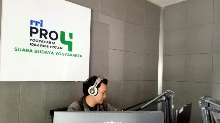 Antusias Pendengar Bahas Alat Musik Tradisional Yogyakarta