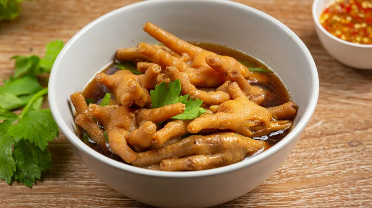 Rajin Makan Cakar Ayam? Ini 6 Manfaat Luar Biasa yang Akan Anda Rasakan