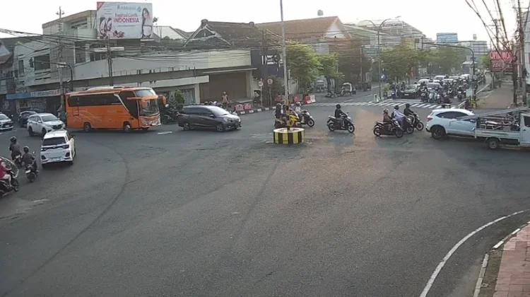 Prakiraan Cuaca Selasa, DIY Cerah Berawan, Hujan Ringan Berpotensi di Sleman Utara
