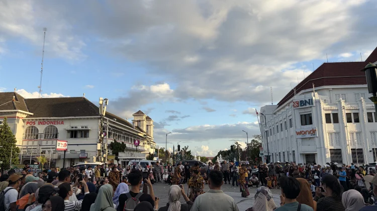 Ratusan Pasang Mata Terpukau Kala Jatilan Ramaikan Move With Culture Jogja