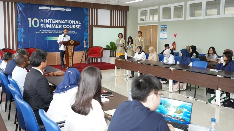 Summer Course ke 10, Fapet UGM Kembangkan Bioteknologi