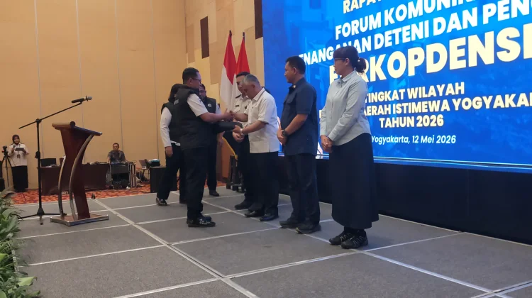Perkuat Koordinasi, Kanwil Dirjen Imigrasi Semarang Kukuhkan Forkopdensi DIY