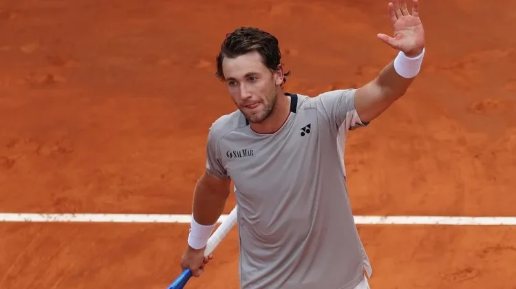 Tundukkan Karen Khachanov, Casper Ruud Melaju ke Semifinal