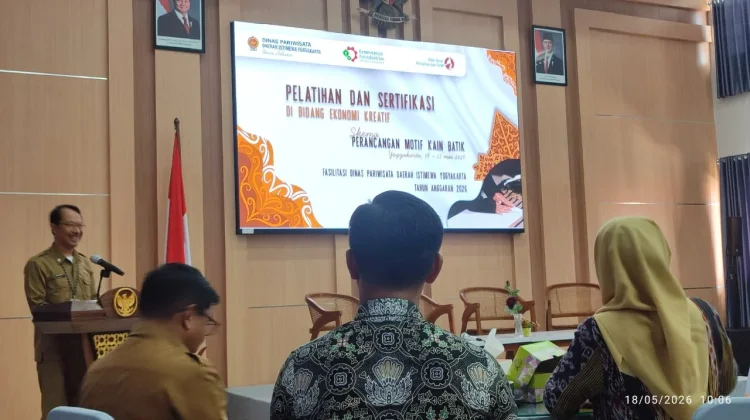 Puluhan Gen Z Ikuti Pelatihan Membatik
